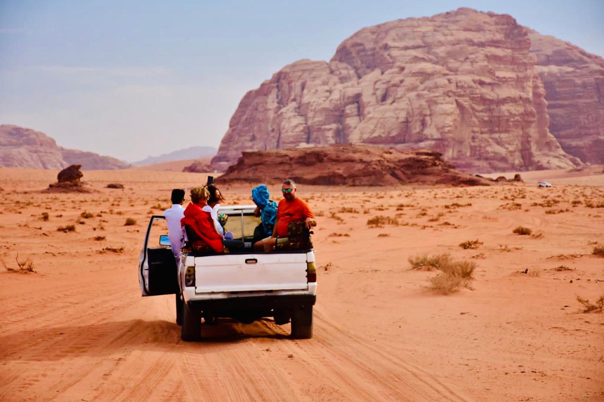 Wadi Rum Land Mars Guest House Ngoại thất bức ảnh